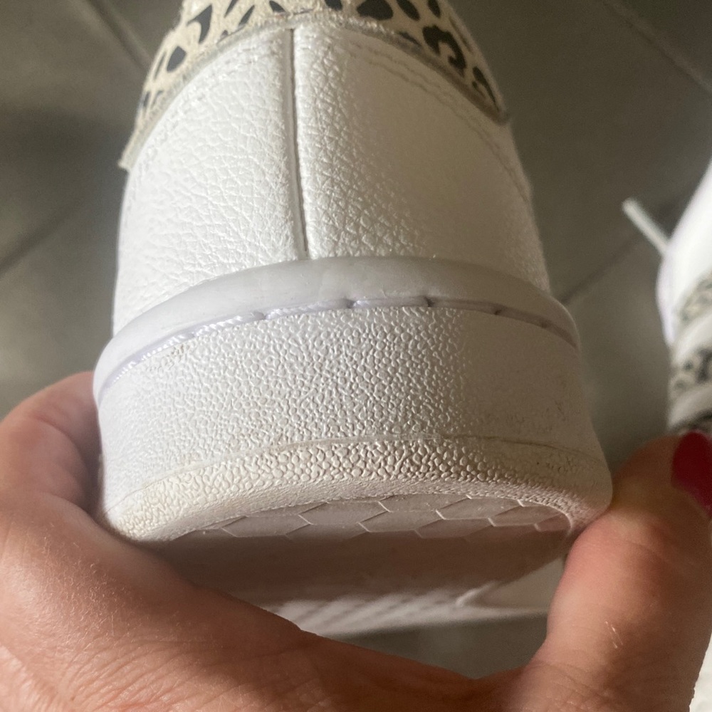 Adidas White and Black w/Leopard print Classic Sneakers EUC - Picture 7 of 8